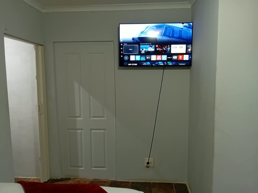 To Let 1 Bedroom Property for Rent in Gonubie North Eastern Cape
